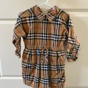 Burberry kids dress in excellent condition